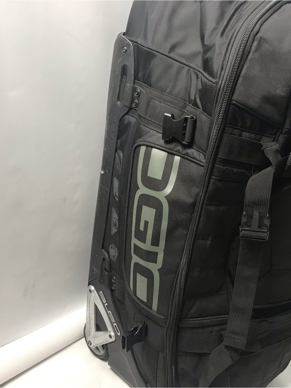 Ogio Rig 9800 Wheeled Rolling Gear Bag Suitcase/Luggage Black - Picture 3 of 13